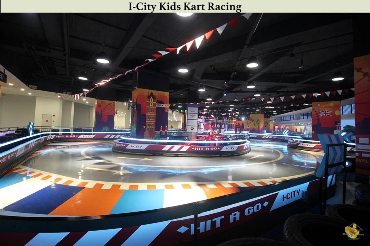 Sinar Rasa Homestay At I-Soho, I-City Shah Alam Ngoại thất bức ảnh I-City Kids Kart Racing