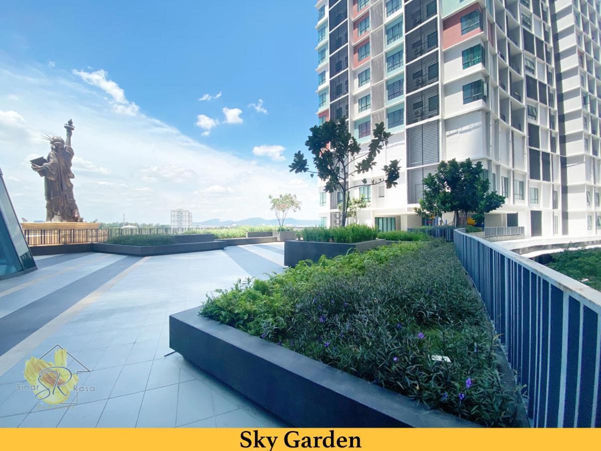 Sinar Rasa Homestay At I-Soho, I-City Shah Alam Ngoại thất bức ảnh Sky Garden